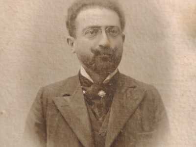 ...per volere dell�avvocato Antonio De Robertis...